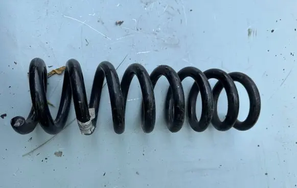 Mercedes-Benz CLS C218 X218 Rear coil spring