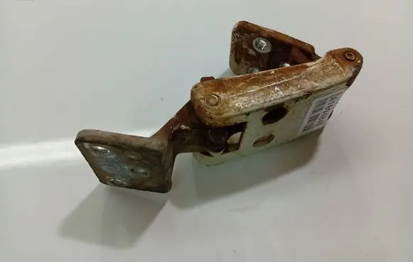 Mercedes-Benz Sprinter W906 Tailgate/trunk/boot hinge