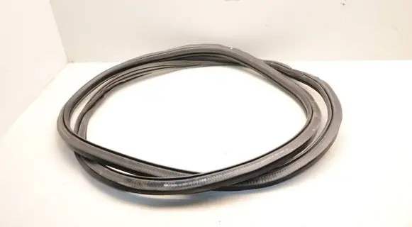 Skoda Octavia Mk4 Rubber seal front door (on door) 5E3867365 5E3867365A 12424