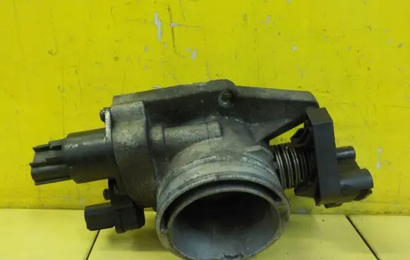 Jeep Cherokee III KJ 53030840 17SP50