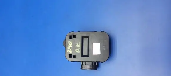 Lexus SC 430 Heater blower fan relay 8889830010 1769000020