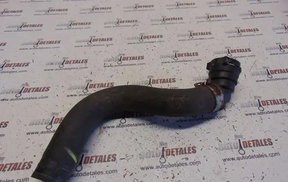 Honda CR-V Engine coolant pipe/hose