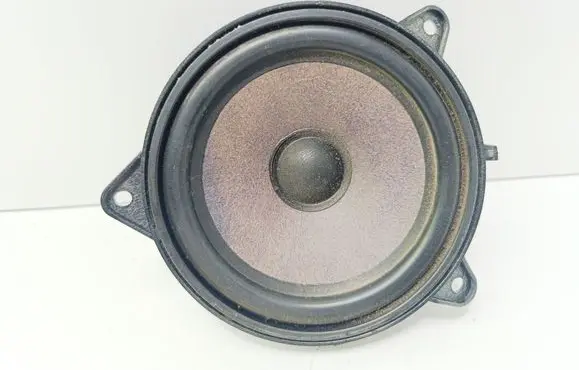 Audi A4 S4 B5 8D Front door speaker 8D0035411A