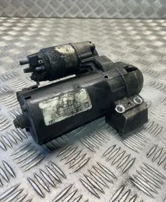 BMW 3 E92 E93 Starter motor 8570382