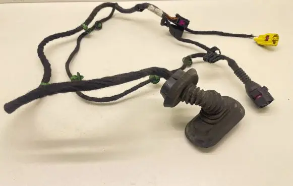 Audi A4 S4 B7 8E 8H Front door wiring loom 8E0959845B