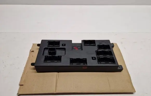 Jaguar E-Pace Central body control module 581913F08 9409563390 J9C314F041AC