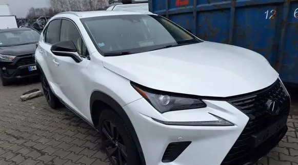 Lexus NX Front piece kit NX300H 085 2995KK