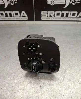 Mercedes-Benz C W203 Light switch A2035450404
