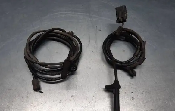 Ford Transit ABS rear brake sensor 0265007818