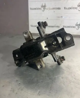 Audi A1 Engine mount bracket 6R0199555 270120172