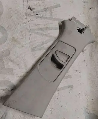 Skoda Yeti (5L) (B) pillar trim (top) 5L0867244