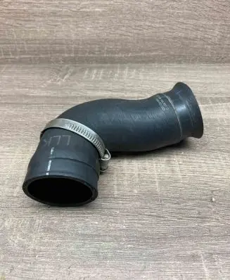 Audi A4 S4 B7 8E 8H Intercooler hose/pipe 8E0145837G