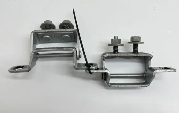 Jeep Grand Cherokee WL Tailgate/trunk/boot hinge 575AC