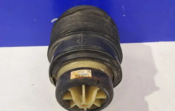 Mercedes-Benz E W212 Air suspension bag A2123204025