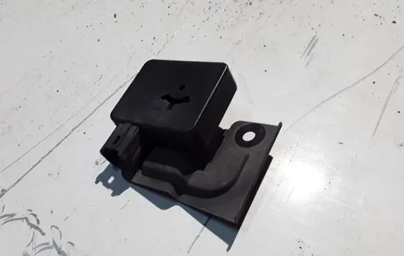 Sensor