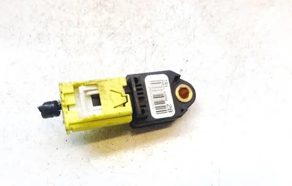 Toyota Auris 150 Airbag deployment crash/impact sensor 8983102080 89831-02080