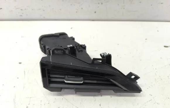 Subaru Outback (BT) Dash center air vent grill 66110AN02A 66110AN00
