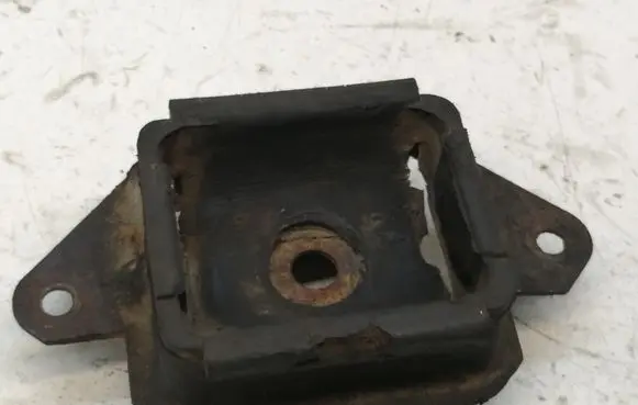 Ford Transit Gearbox mount 72HF6068AA