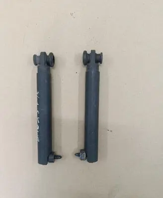 BMW X5 G05 Tailgate strut 737176501