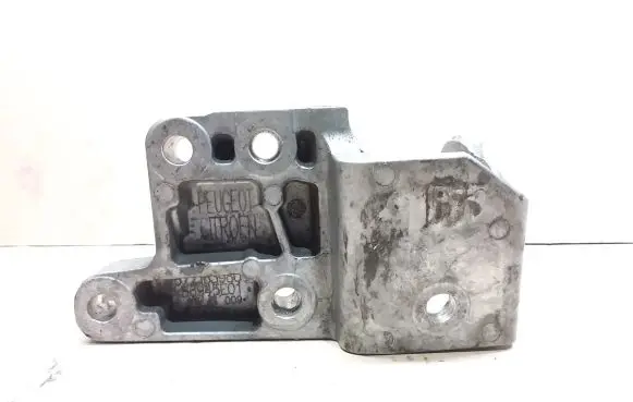 Peugeot 508 Engine mounting bracket 9677163980
