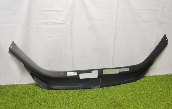 Audi Q7 4L Radiator trim 4L0807081