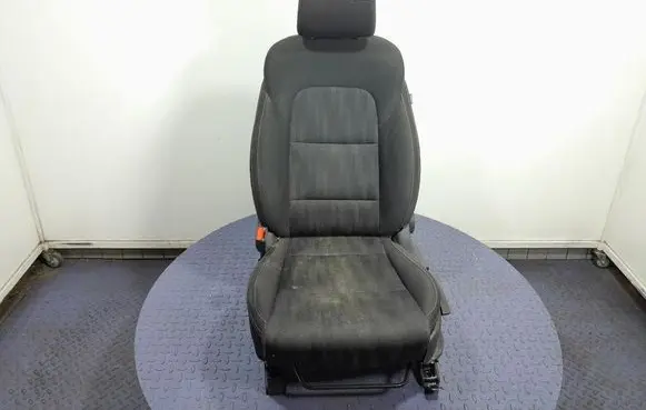 KIA Sportage Front driver seat 