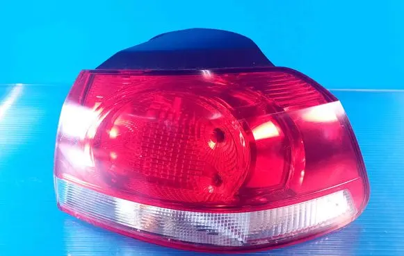 Volkswagen Golf VI Rear/tail lights 5K0945258 16796202