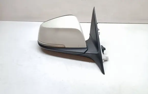 BMW 3 F30 F35 F31 Front door electric wing mirror E1021185
