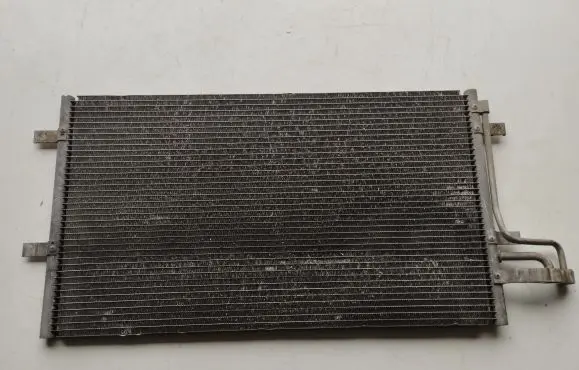 A/C cooling radiator (condenser)