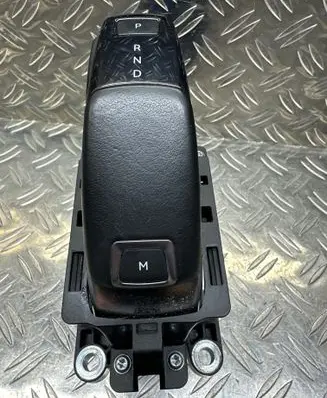 DS Automobiles 7 Crossback Gear selector 98270885DX 10010776905 61739G09