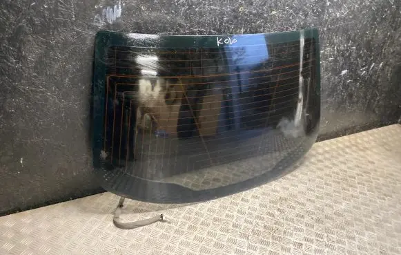 Maserati Ghibli Rear windscreen/windshield window 