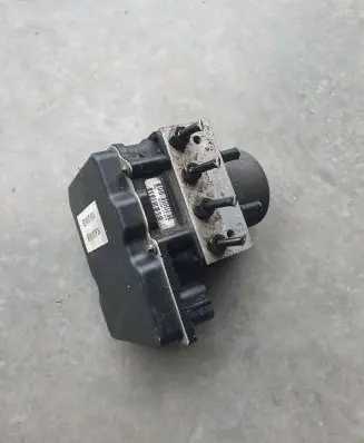 Audi A4 S4 B7 8E 8H ABS Pump 8E0910517H 8E0614517BF