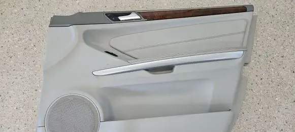 Mercedes-Benz GL X164 Front door card panel trim A1645401408 A1645405706 1645405706