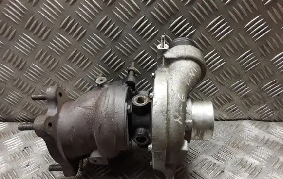 Mazda 6 Turbo 8103570002 SH0113700 8143041