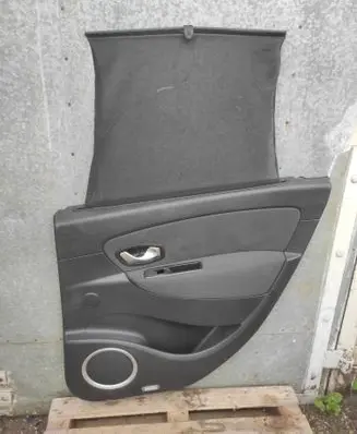 Renault Scenic III - Grand scenic III Rear door card panel trim