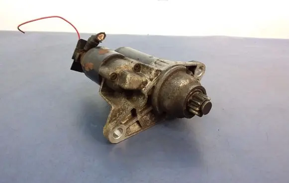 Skoda Fabia Mk1 (6Y) Starter motor 02T911023G