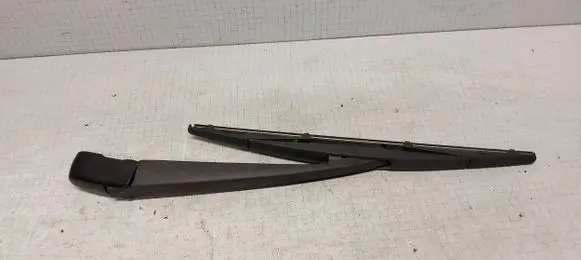 Mitsubishi Outlander Rear wiper blade arm 06222 35614 35822