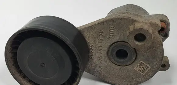 Mercedes-Benz C W205 Timing belt tensioner A2742001370