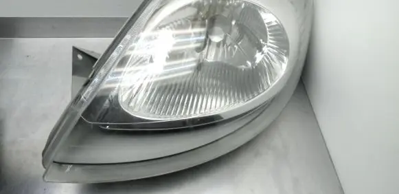 Opel Vivaro Headlight/headlamp 7700311371 89308690 91165719