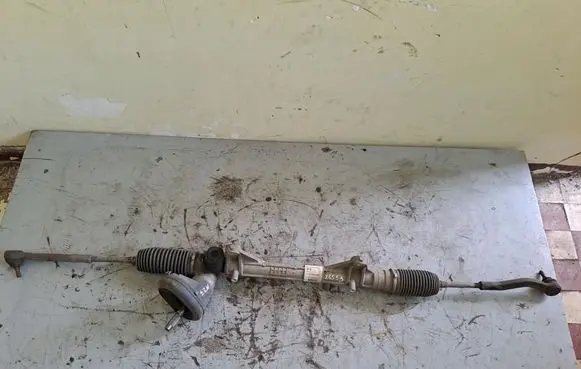 Renault Captur Steering rack 490018503R