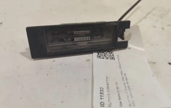 Opel Astra H Number plate light 13251936