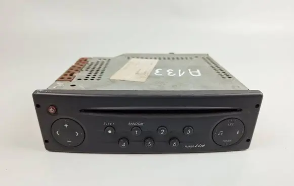 Renault Megane I Radio/CD/DVD/GPS head unit 8200247962