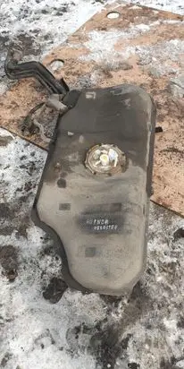 Hyundai Veloster Fuel tank 