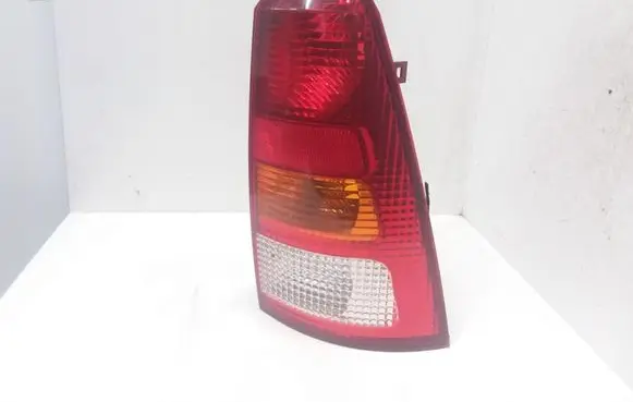 Ford Focus Rear/tail lights XS4X13404EC