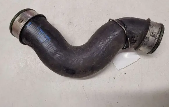 Audi A3 S3 8P Air intake hose/pipe 1K0145832E