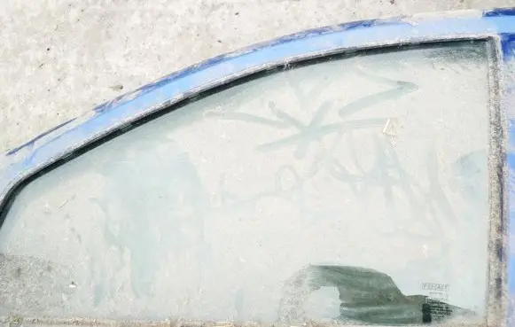 Fiat Punto (188) Front door window glass four-door