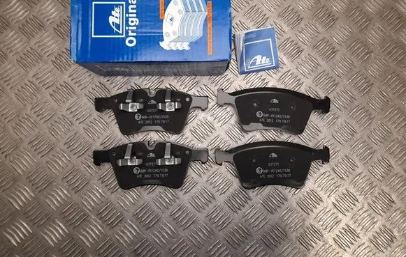 Mercedes-Benz ML W164 Brake pads (rear) 13046072712