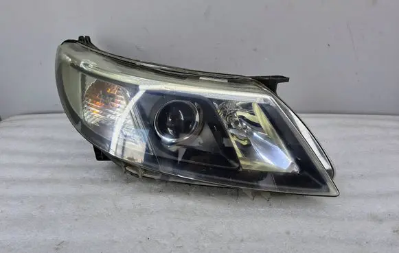 Saab 9-3 Ver2 Headlights/headlamps set 1ZS01031710 245664 P12842054