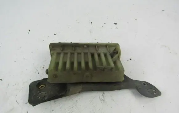 Opel Astra G Fan control module 