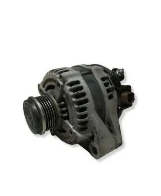 Toyota Corolla Verso E121 Generator/alternator 1042103050 195556130